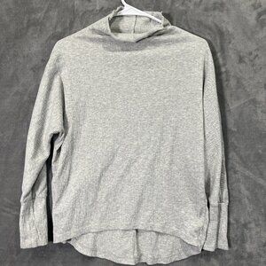 Manduka Womens Performance Yoga Crepe Top Small Scalloped Neck Slouch 3/4 Sleeve